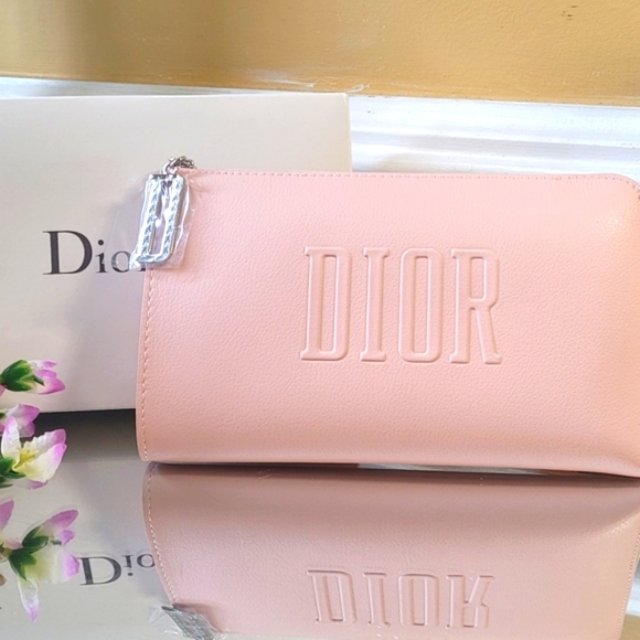 Dior Pouch - Picture 1 of 16